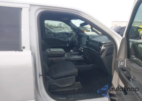 2021 Ford F-150 Xlt z USA, uszkodzony, nr VIN 1FTFW1E51MKF11696